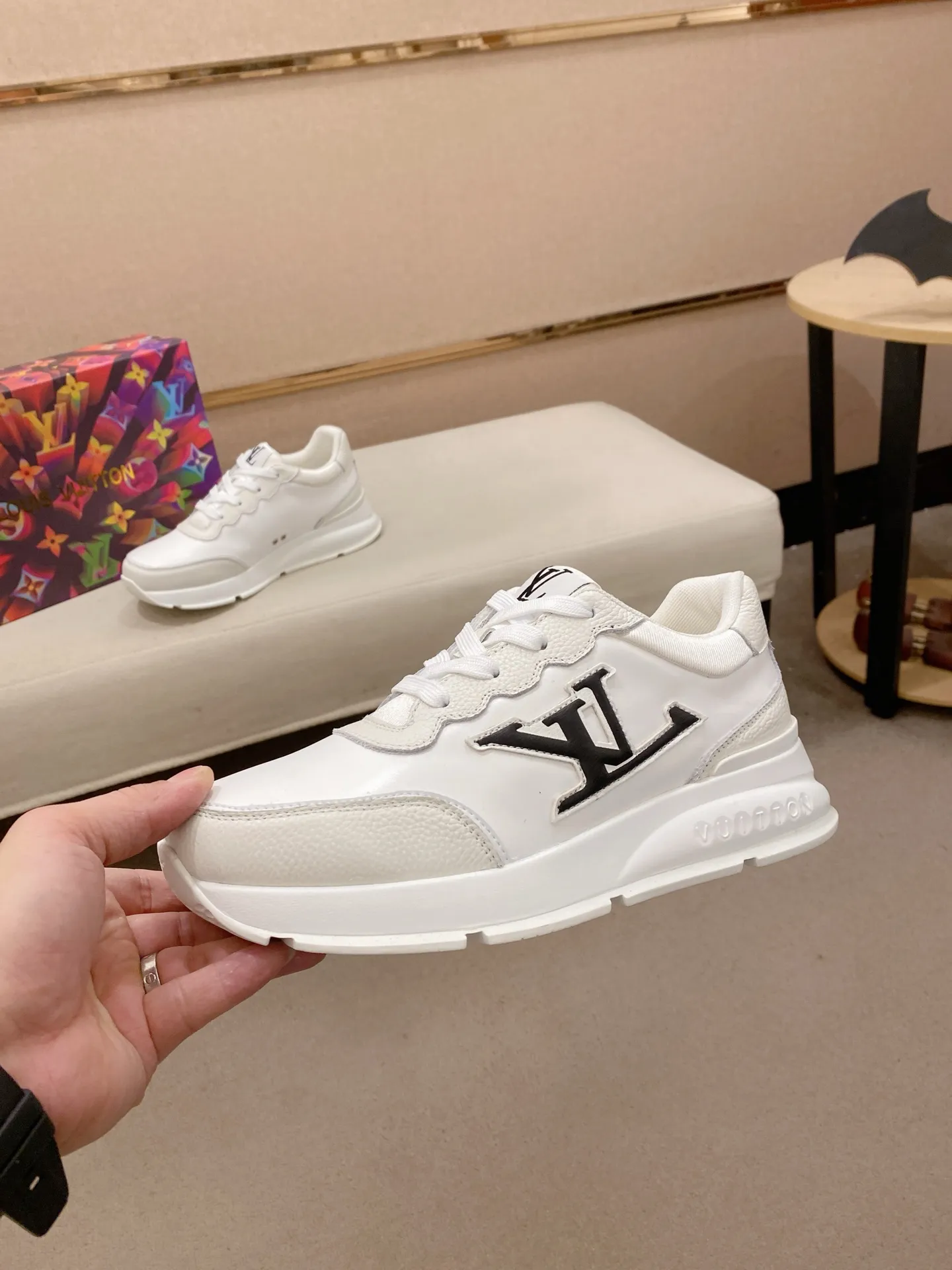 Men's shoes: 442💰🎉🎉LV~Louis Vuitton trendy men's shoes, new shipments, latest matching, the same style as the official website, super high quality, hot sales of the season [strong][strong][strong]Selected first-layer cowhide, comfortable sheepskin lining, original last, comfortable on the foot, wear-resistant rubber outsole, size: 38-44.